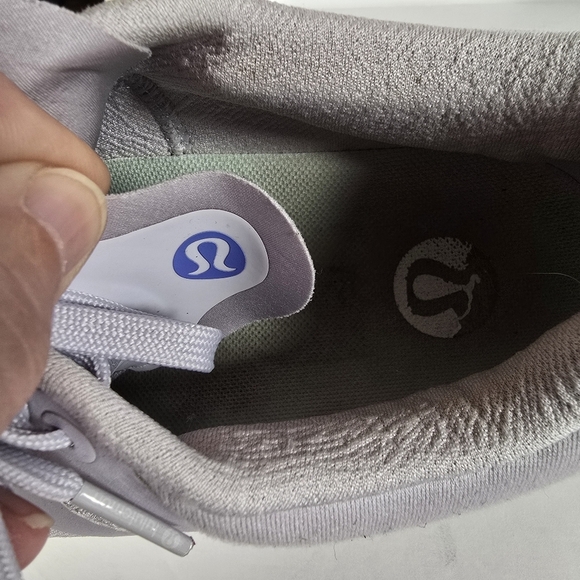 Lululemon Strongfeel Trainers Athletic Shoes Womens Light Lilac Size 10 Workout - Picture 7 of 12